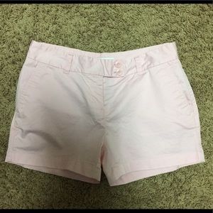 Pale pink Vineyard Vines shorts